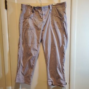 Aventura cotton capris